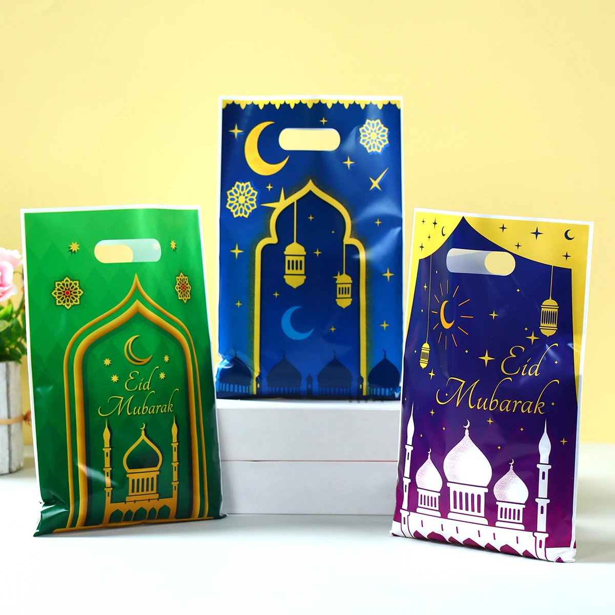 10/25/50Pcs Eid Mubarak Moon Castle Gift Bag Ramadan Kareem Decor 2025 For Home Islamic Muslim Party Supplies Star Candy Bag