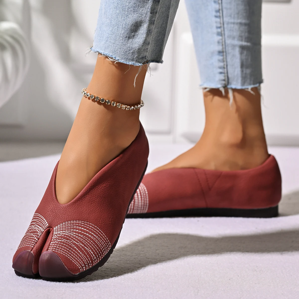 Spring Autumn Microfiber Leather Split Toe Women Loafers Fashion Pleated Designer Low Heeled Tabi Soft Soles Flats Casual Shoes image 6