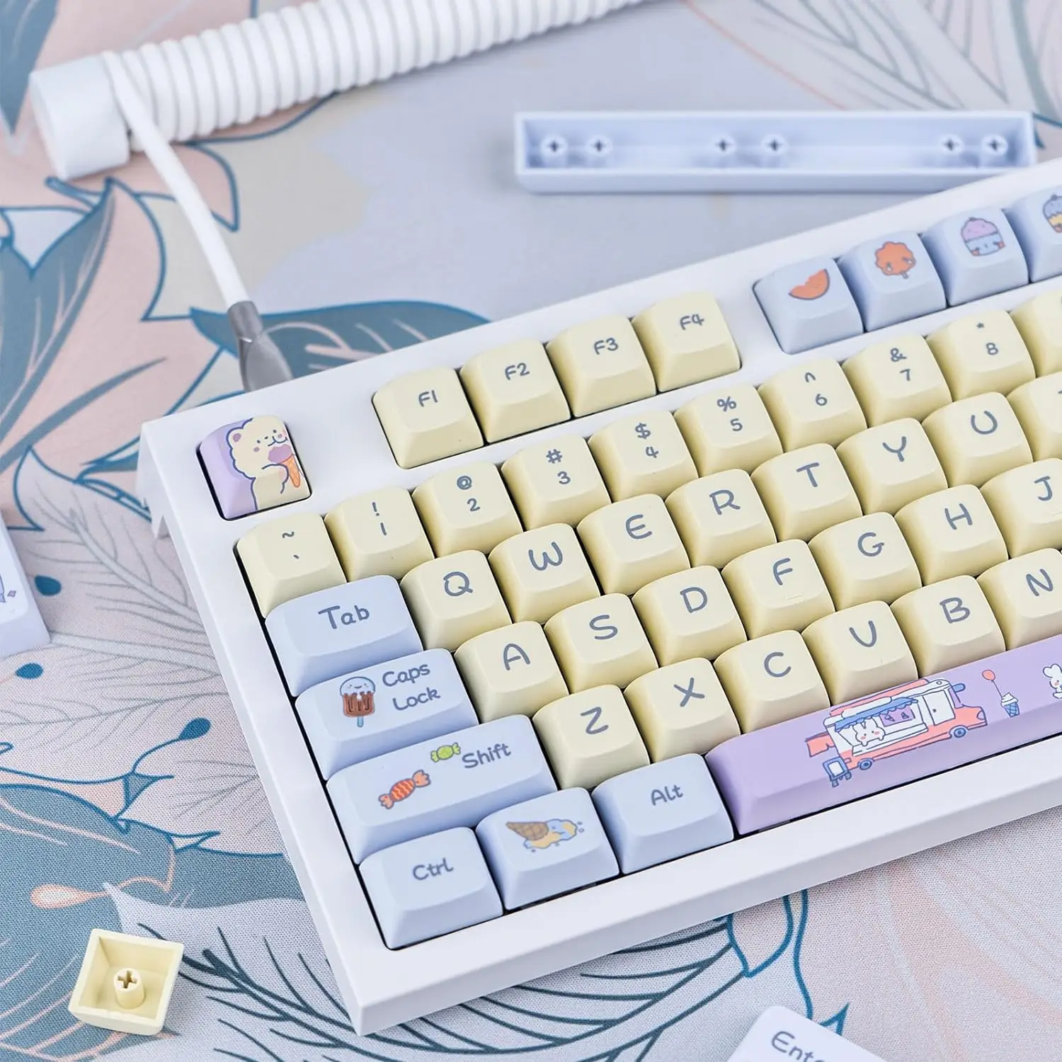 133 Keys Kawaii Keycaps Sets PBT XDA Profile Keycaps Dye-Sub Low Profile Keycaps 65 Percent Keycaps Cute Cream PBT Keycaps