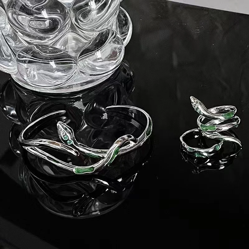 Punk Animal Snake Bracelet Hip Hop Crystal Bracelets Open Ring For Women Dark Style Personality Fashion Jewelry Party Gift