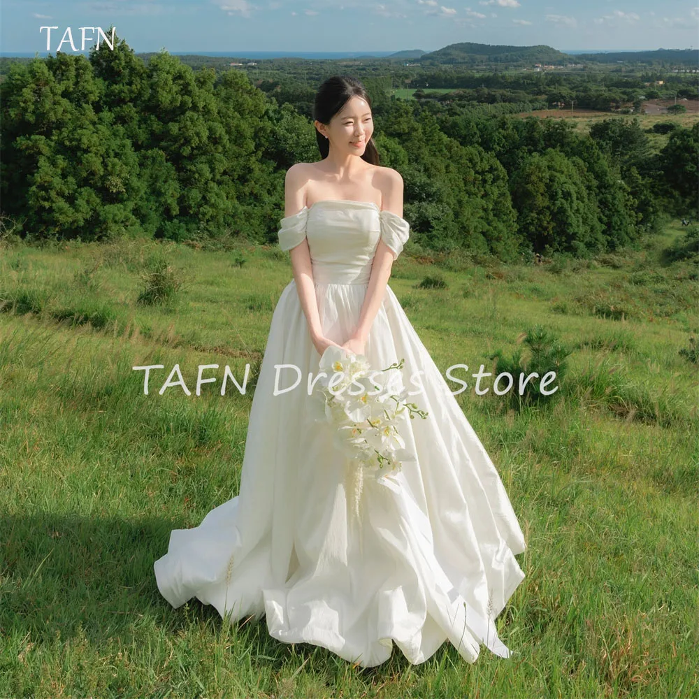 

TAFN Strapless Taffeta Korea Garden Wedding Photo Shoot Dresss A line Long Corset Back Women Bridal Gowns Custom Made 웨딩드레스 2025