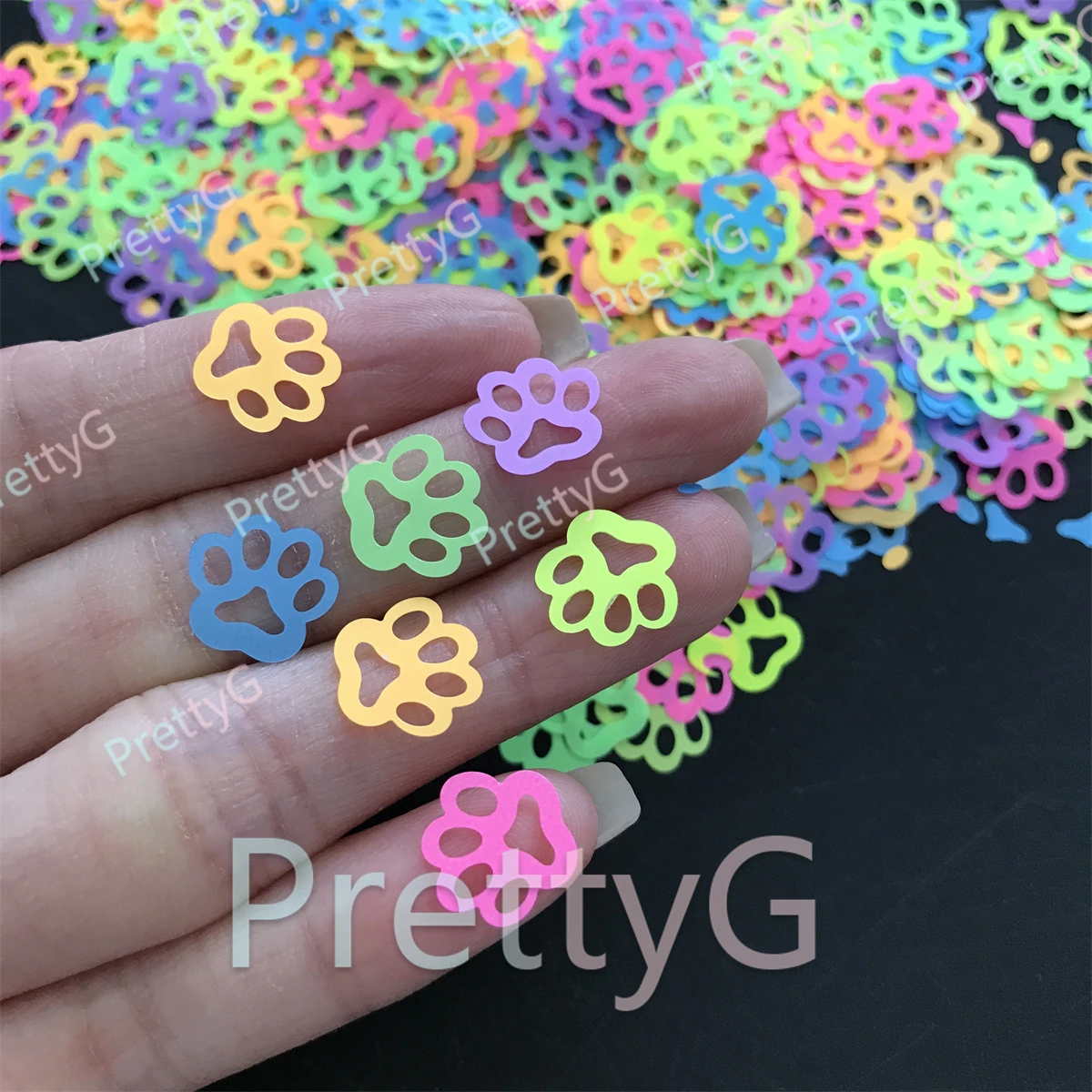 PrettyG 1 Box Cute Dog Paw Print Glitter Shape Holographic Colorfull Glitter Sequin for Nail DIY Art Craft Makeup Decoration