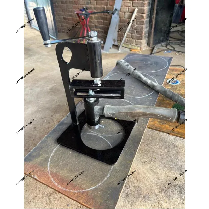 For cutting round shapes of metal sheets, 1-13cm plasma cutting round auxiliary tool