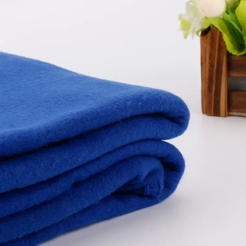 Blue Double-sided Plush Blanket Outdoor Portable Camping Blanket Suitable for All Seasons