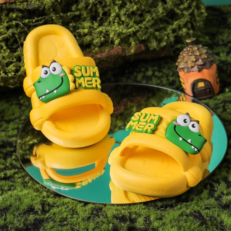 Dinosaur Children Slippers Summer Indoor Bathing Anti Slipper Kids Non-slip Boys Girl Slides Soft Sole Flip Flops Home Kids Shoe