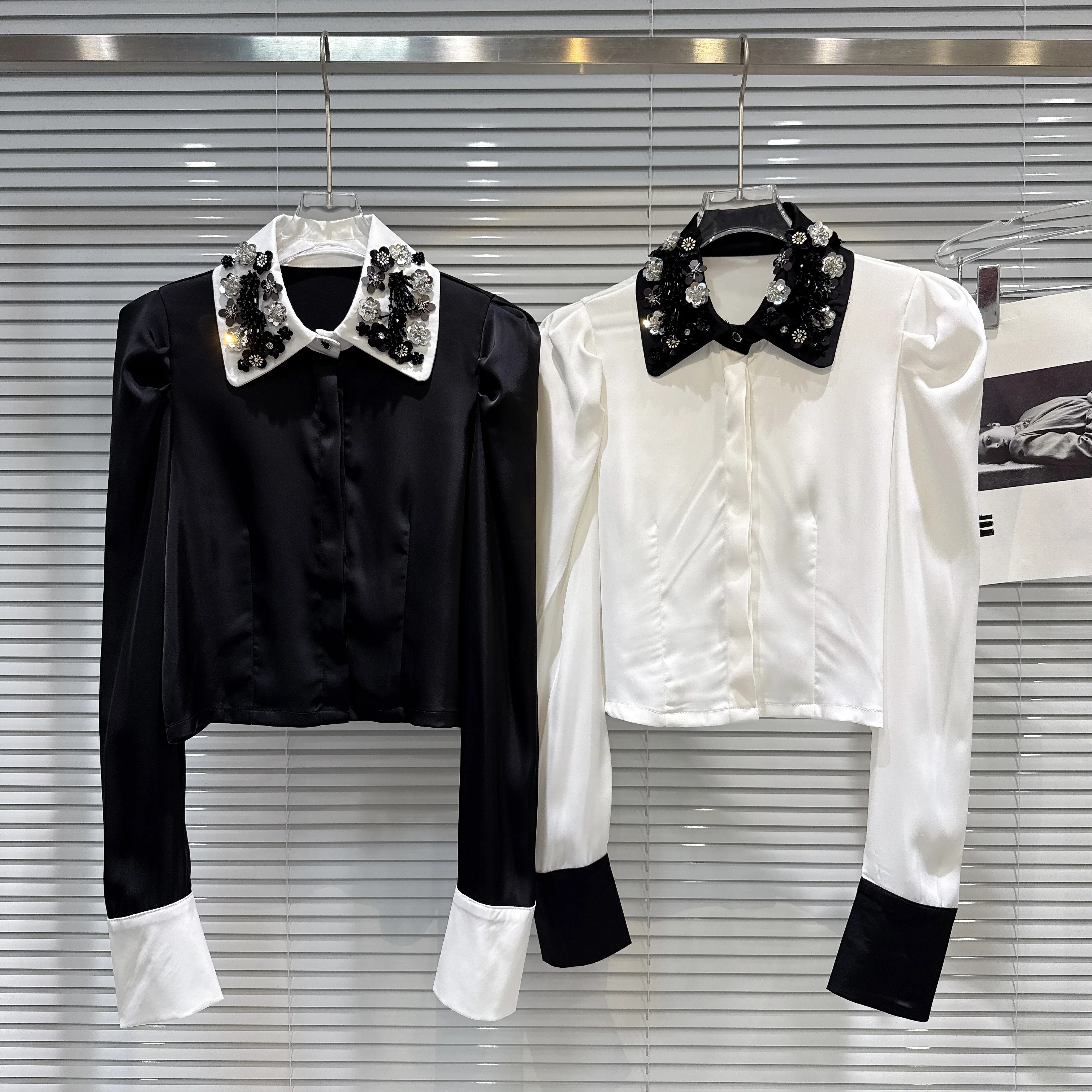 

Женская элегантная рубашка с отложным воротником и цветочной аппликацией, топ с длинными рукавами, женская однобортная блузка с длинными рукавами на весну и осень