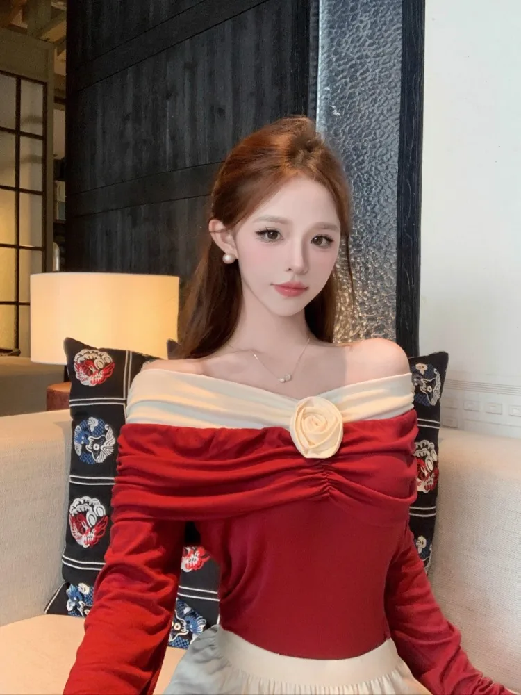 

French Elegant Temperament Off-shoulder T-Shirt Fashion 3-Dimensional Flower Color Matching Christmas Party Red Long Sleeve Top