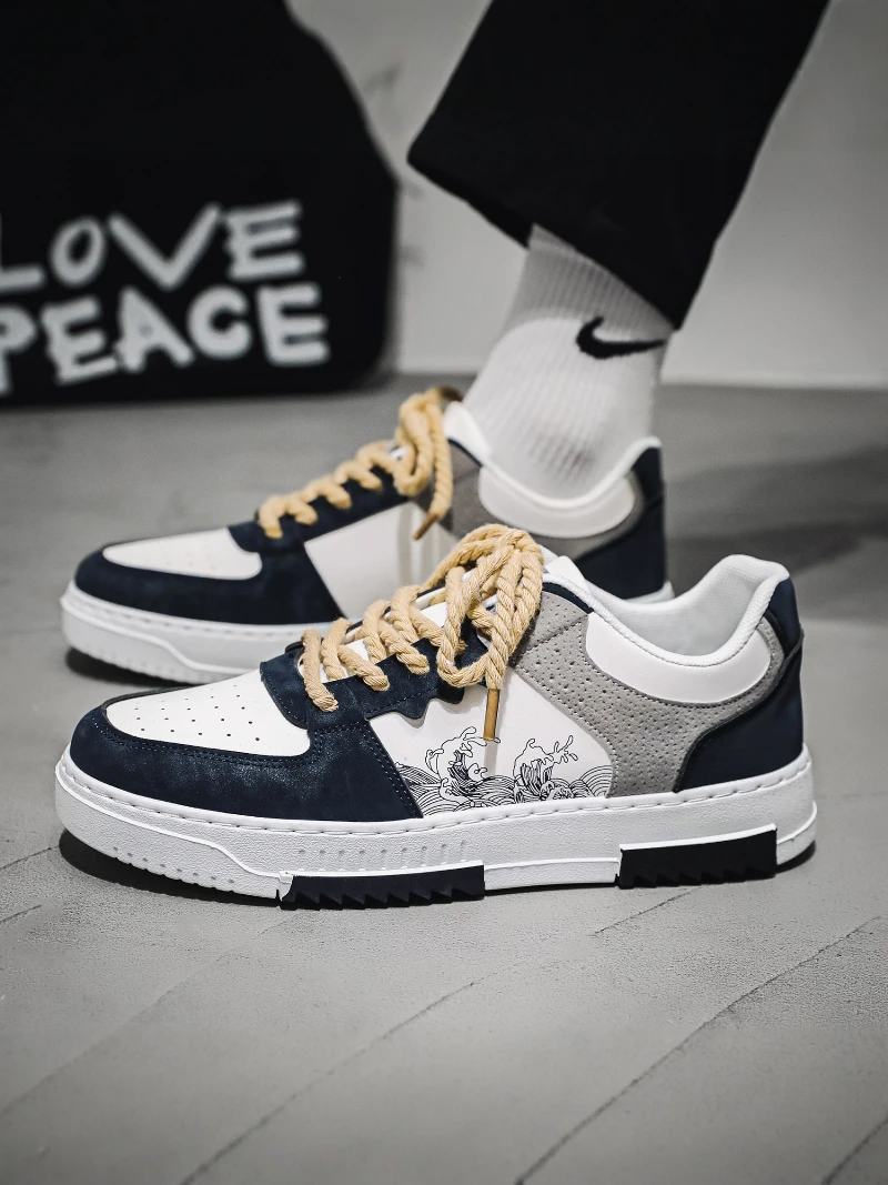 Men's Casual Shoes Wear-Resistant Thick Bottom Versatile Leisure Board Shoes Small Audience Design Sporty Trendy White Sneakers