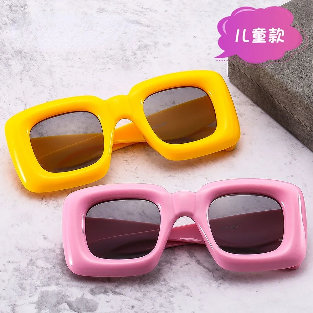 Retro Y2K Candy Color Kid Luxury Sunglasses Fashion Brand Designer Unique Wide Legs Men Punk Trending Sun Glasses UV400