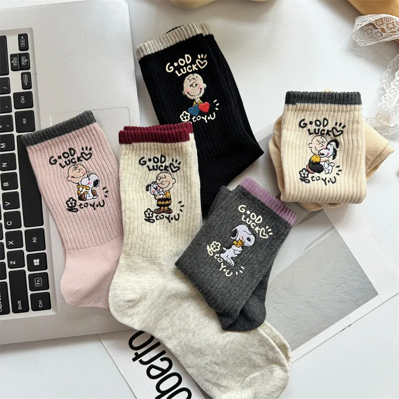 

5 Pairs Adult Snoopy Socks Women Spring Fall Cotton Socks Cartoon Embroidery Warm Mid Calf Socks Average Size 18-40 Years