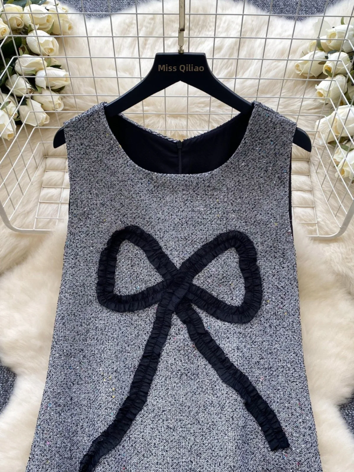 가을 겨울 신상 여성 고급 감성 스몰 프래그런스 윈드 나비 매듭 자수 루즈 슬림 A라인 베스트 드레스