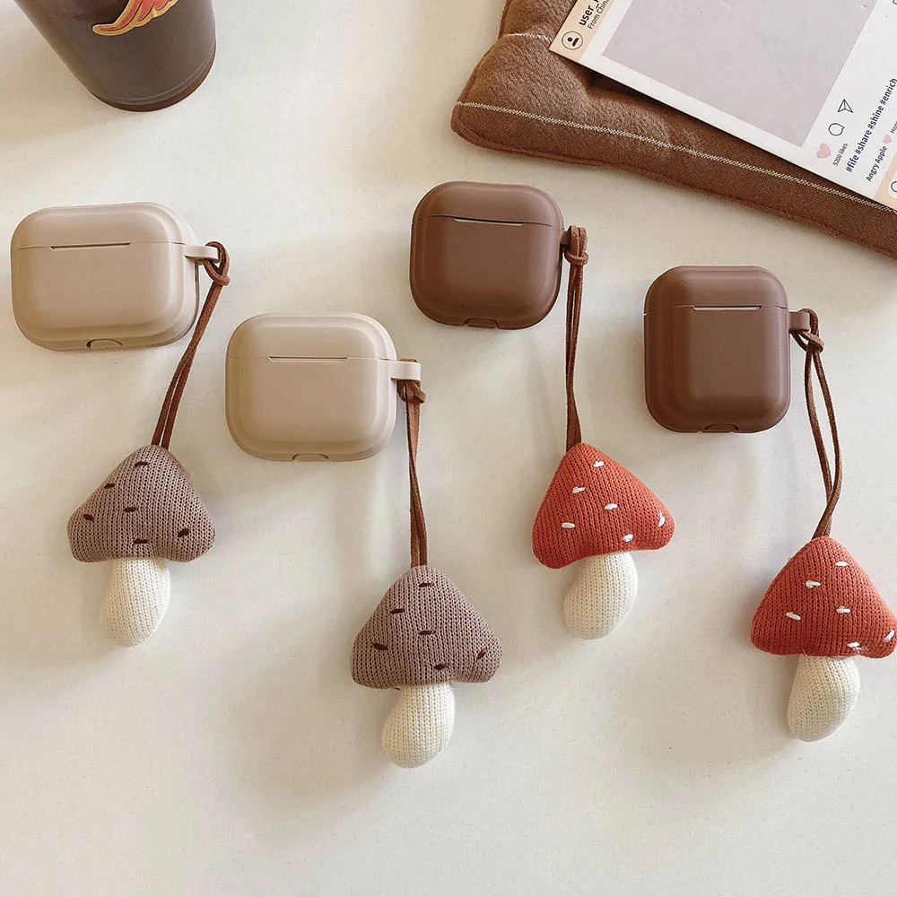 무광 다크 브라운 소프트 실리콘 이어폰 충격 방지 보호 커버, 애플 에어팟 4 3 2 1 프로 2 케이스, 사랑스러운 버섯 펜던트 포함