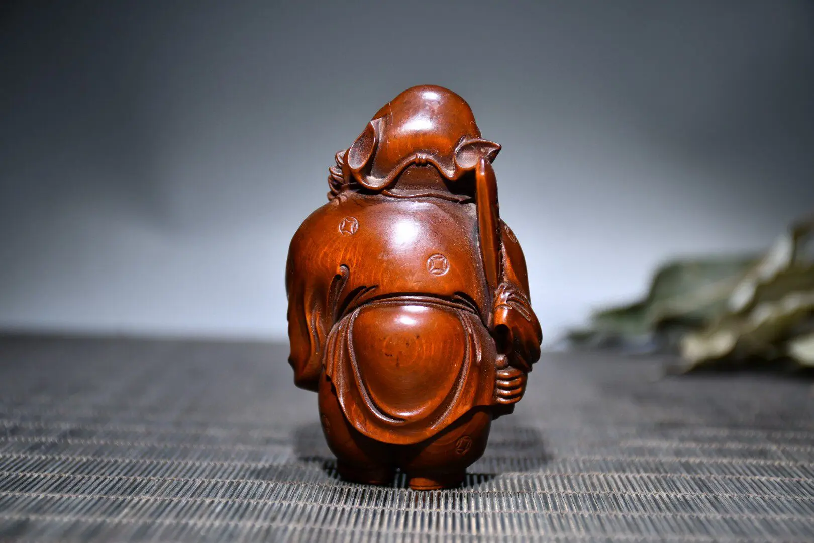 Boxwood Zhong Kui Figurine Carved Mythological Character Sculpture Traditional Wooden Ornament for Desktop Art Displays