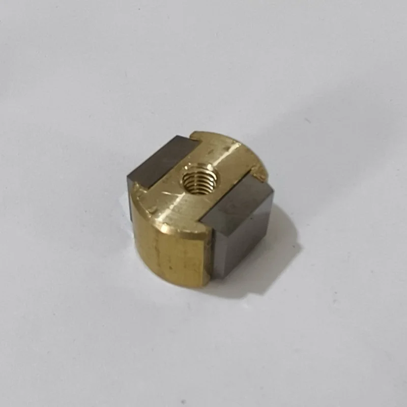 Contatto di alimentazione 21x14x18mm Foro-M6 per pezzi di ricambio per macchine dirlling MS-WEDM