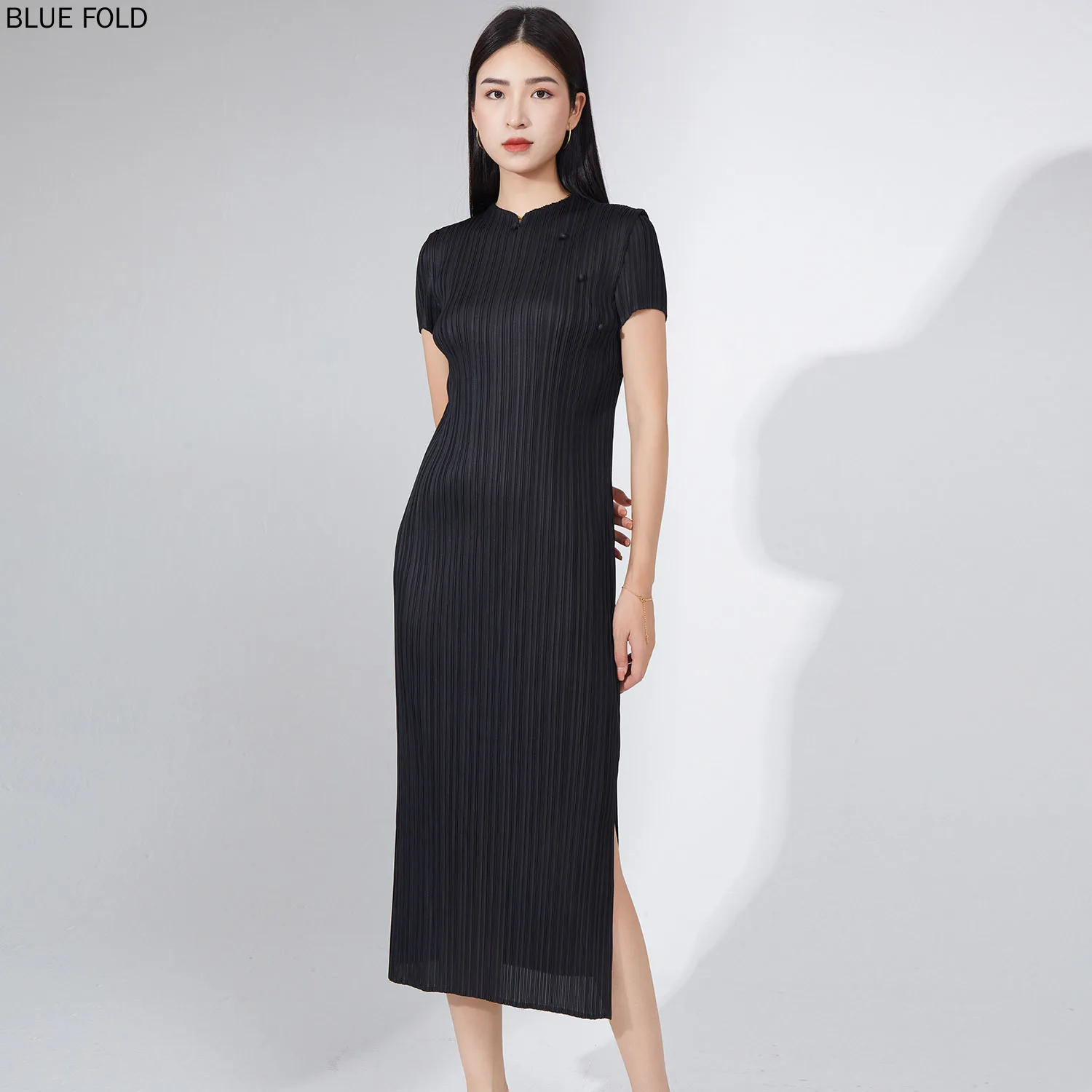 

MIYAKE PLEATS-Chinese Style Cheongsam Dress Women High-end Black All-match Design Slit Elastic Pleated Dress New Design Summer