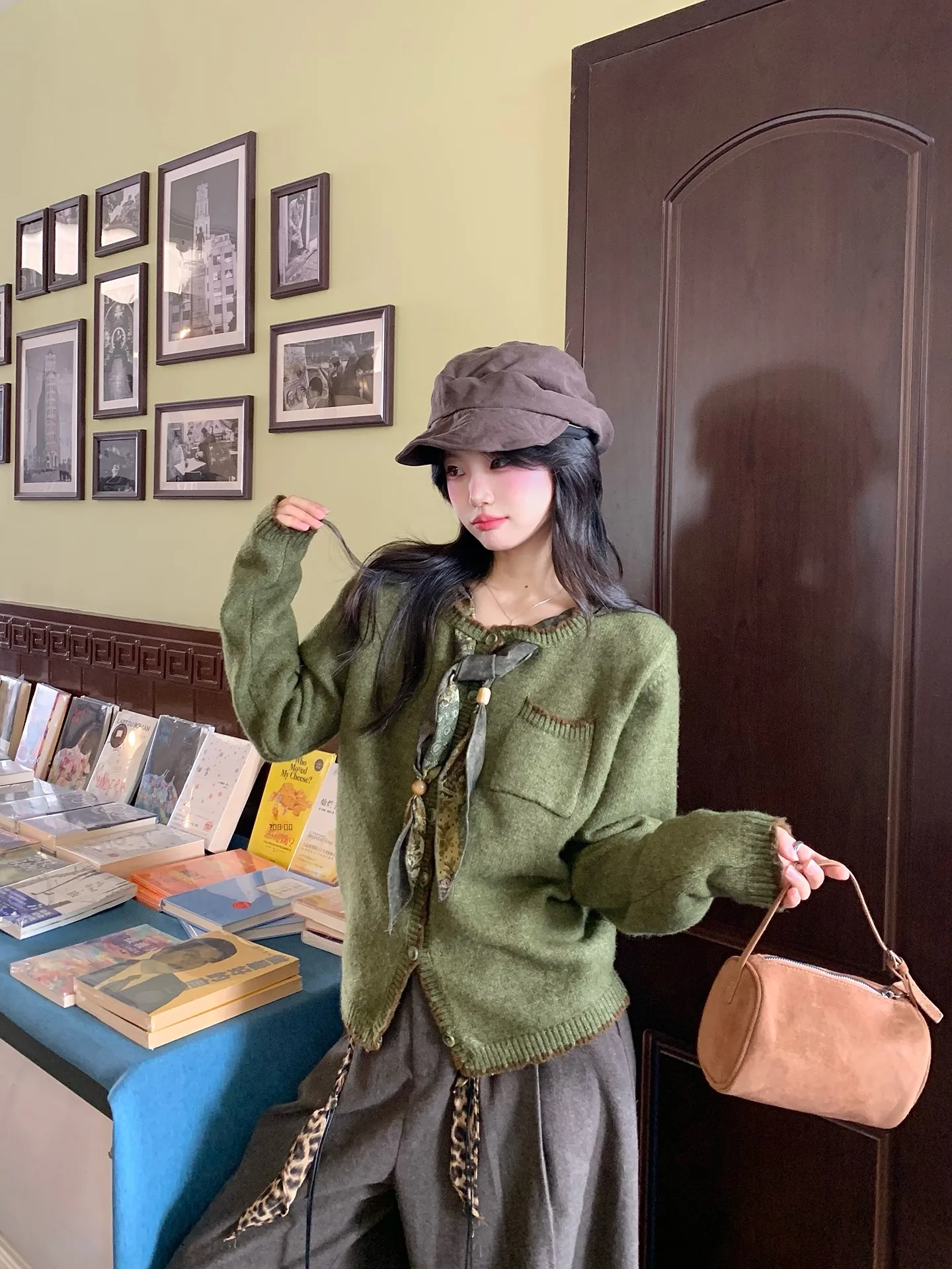 

Casual round Ne Knitted Sweater Women's Silk Tie Design Single Button Open Cardigan Warm Outerwear Top for Spring