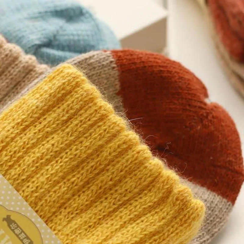 Korean-style trendy color-blocked thick warm wool socks for women in autumn and winter