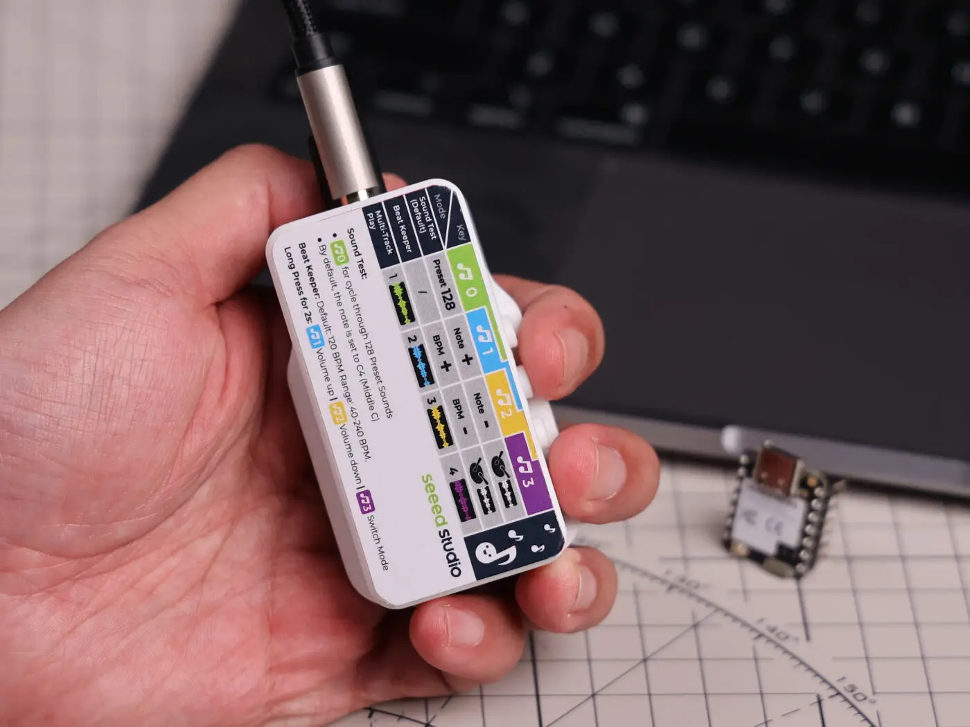 

XIAO MIDI-синтезатор, XIAO ESP32 C3 и MIDI-чип SAM2695