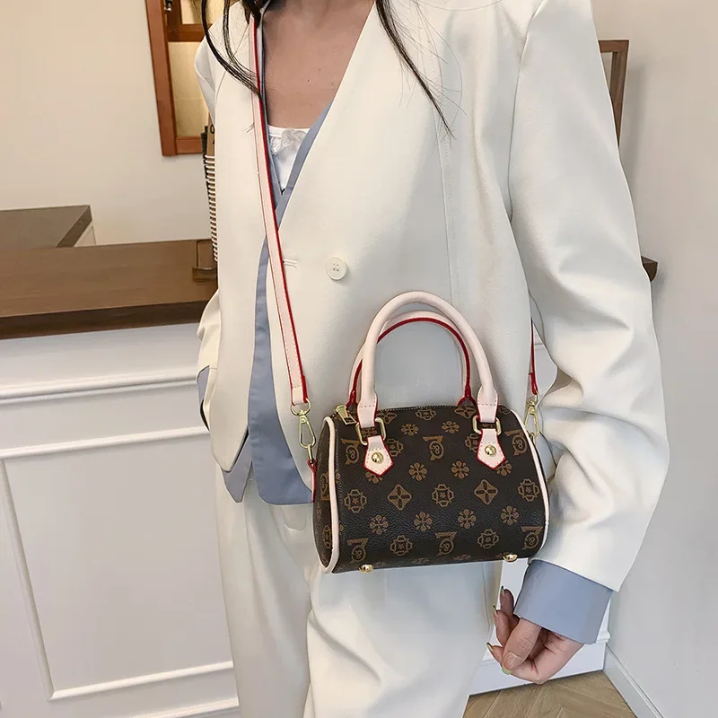 

2025 New Euro-American Retro Boston Pillow Bag - Fashion Versatile Parent-child Mini Messenger & Lipstick Pouch