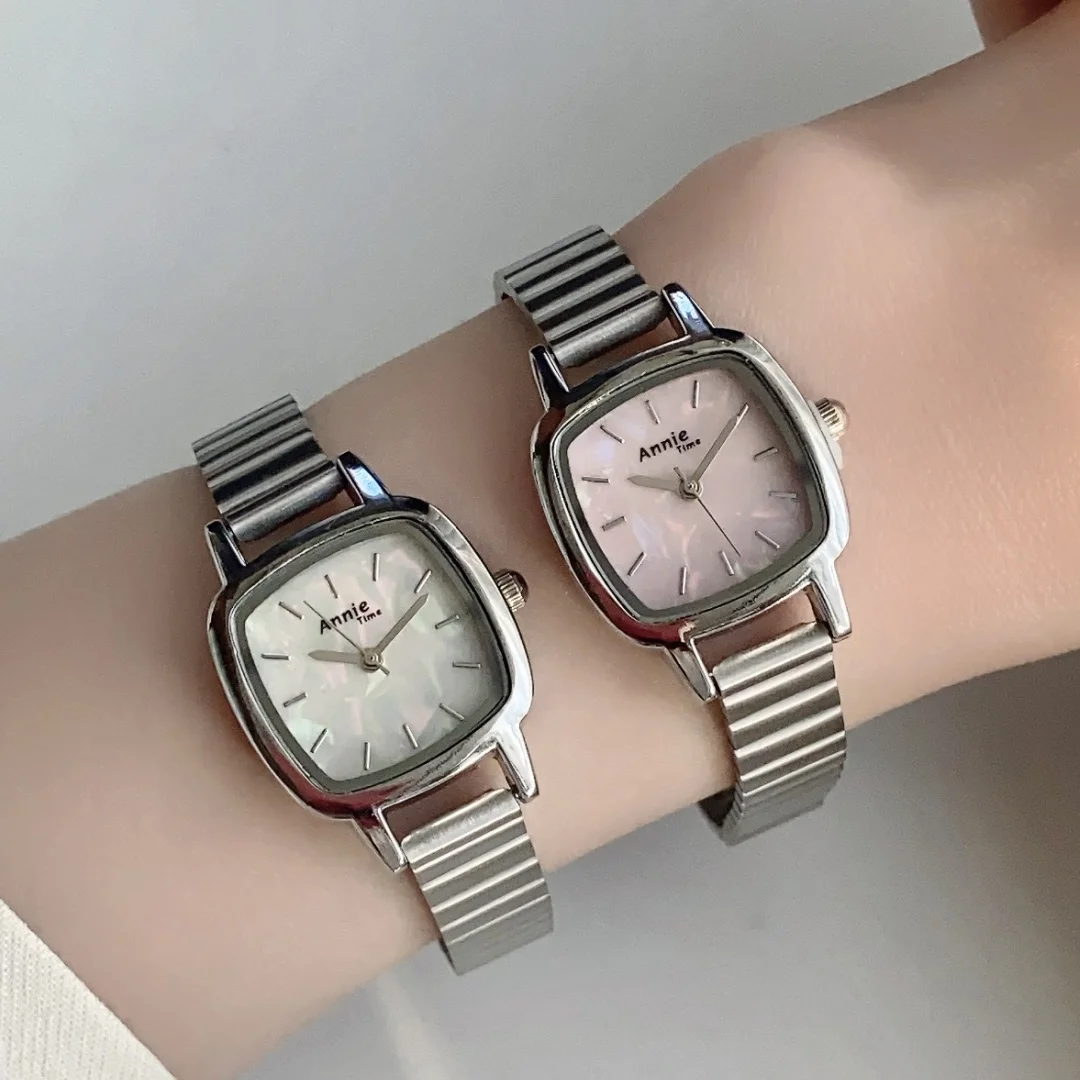 ساعة ذهبية للسيدات من أفضل العلامات التجارية بحزام فولاذي قابل للتعديل ساعة يد كوارتز للسيدات Montre فام هدايا جميلة ساعات نسائية فاخرة