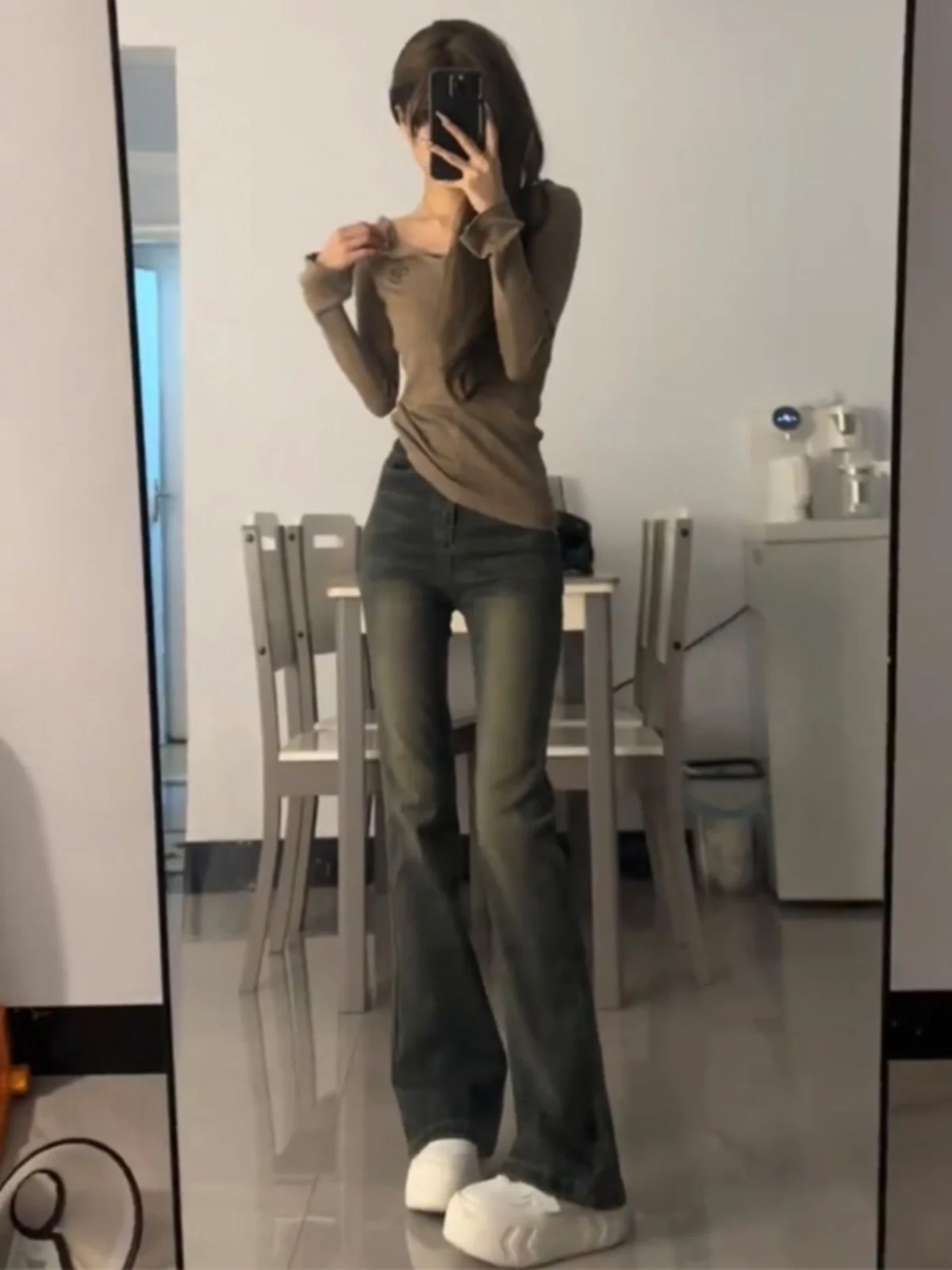 

2026 American Sle Ro ey Micro Flared Denim Jeans Women plus Size High Waist Spicy Girl Hoof Long Pants Spring Autumn