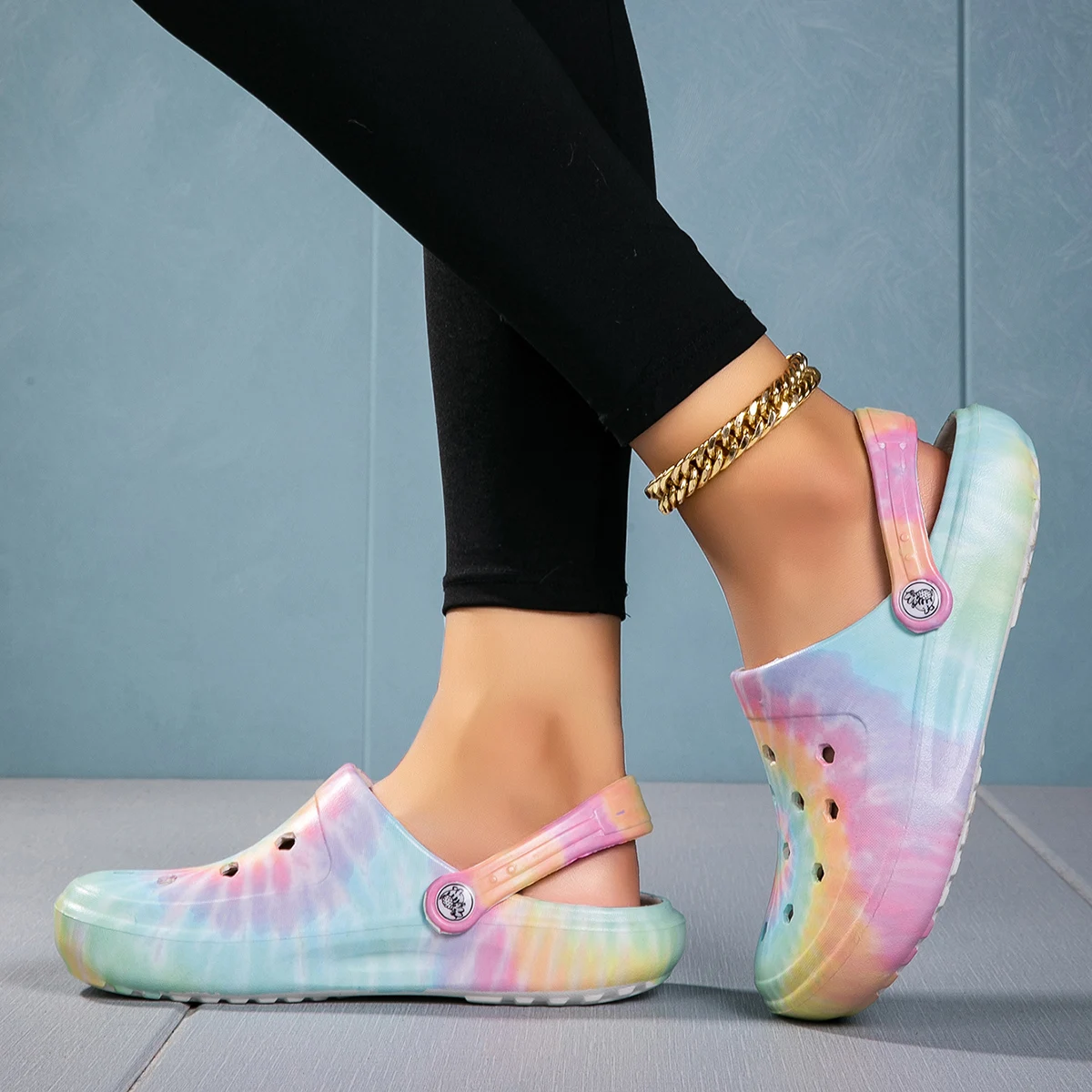 Garden Clogs Comfortable Women\'s Tie-dye Pattern Clogs, Slip On Lightweight Two-way Wear Clogs, Non-slip Summer Beach Slides
