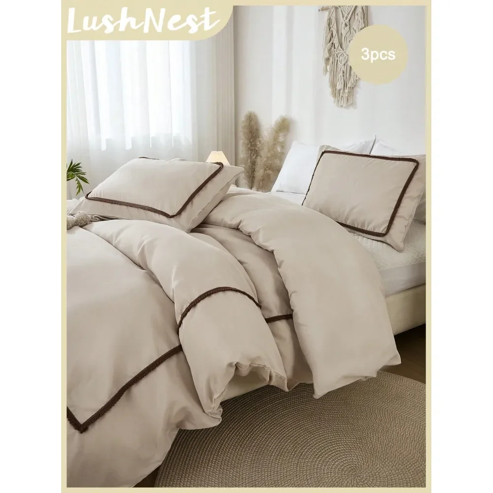 

PiecesBohemian Farmhouse PomPom Duvet Cover Set, Deep Beige, Soft Microfiber Material, Unisex, Includes 1 Duvet Cover And 2 Pill