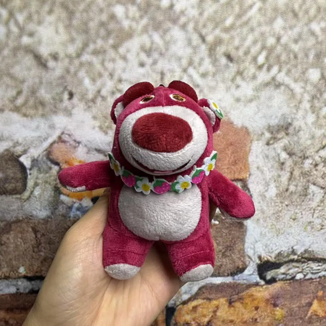 Disney toy story 3 lotso kawaii morango urso brinquedos de pelúcia dos desenhos animados e bonito o urso bonecas de pelúcia presente de aniversário para crianças namorada