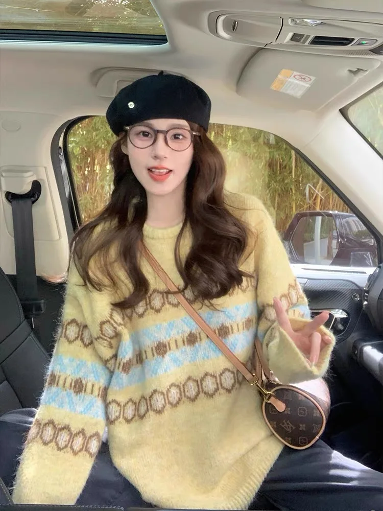 

Yellow retro sweater women's autumn and winter thickened 2025 new Fair Island jacquard design sense with loose knitted sweater