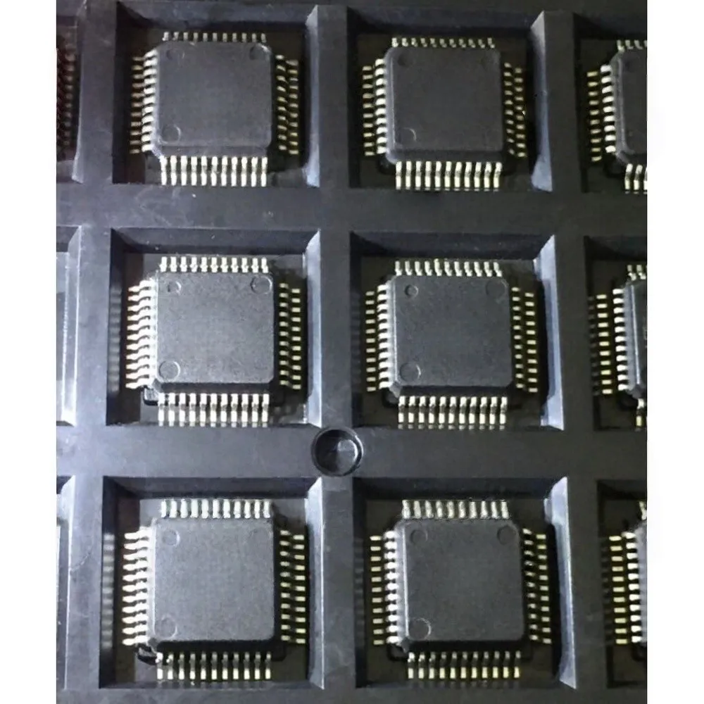 1-100PCS ADV7391BCPZ-3 ADV7391 ADV7391BCPZ D71055GB UPD71055GB UC2874DW-2 UC2874-2 AD711J AD711 AD711JR