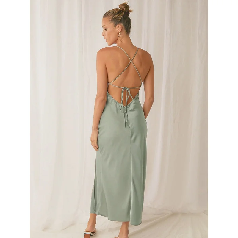 Sexy Green Satin V-neck Strap Dress Women's Summer Tight Waist A- line Long Dress High Sense Women's Clothing Wholesale Fengsb