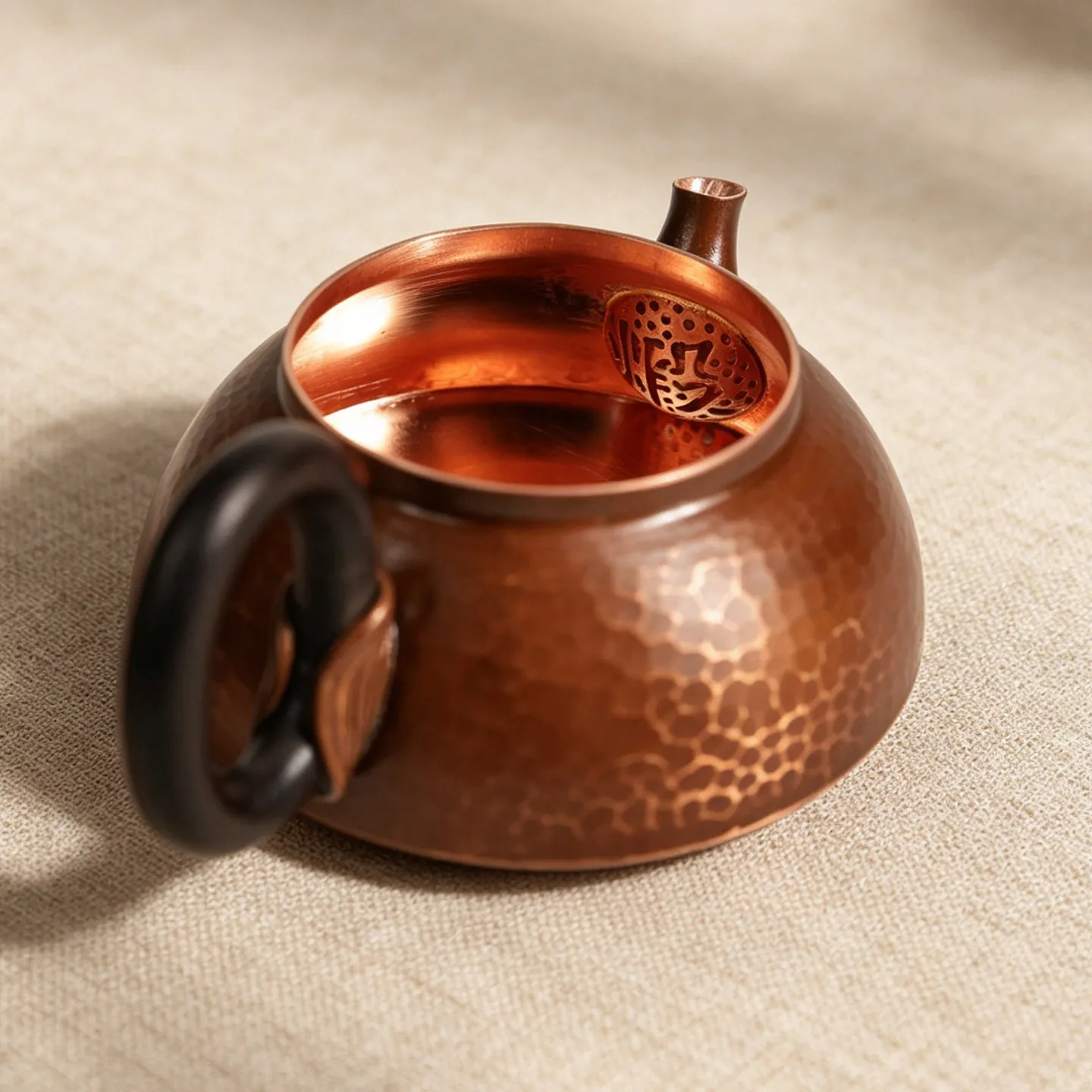 Hand Forged Thick Purple Copper Teapot Retro Hammer Pattern Kung Fu Tea Pot, Chinese Handmade Copper Teaware for Tea Ceremony