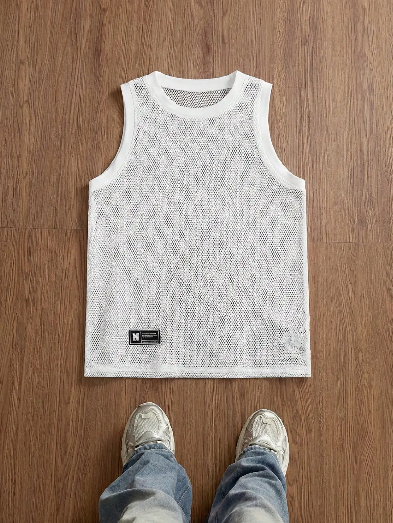 

Unisex White Mesh Sleeveless Tank Top for Spring Summer Casual Wear