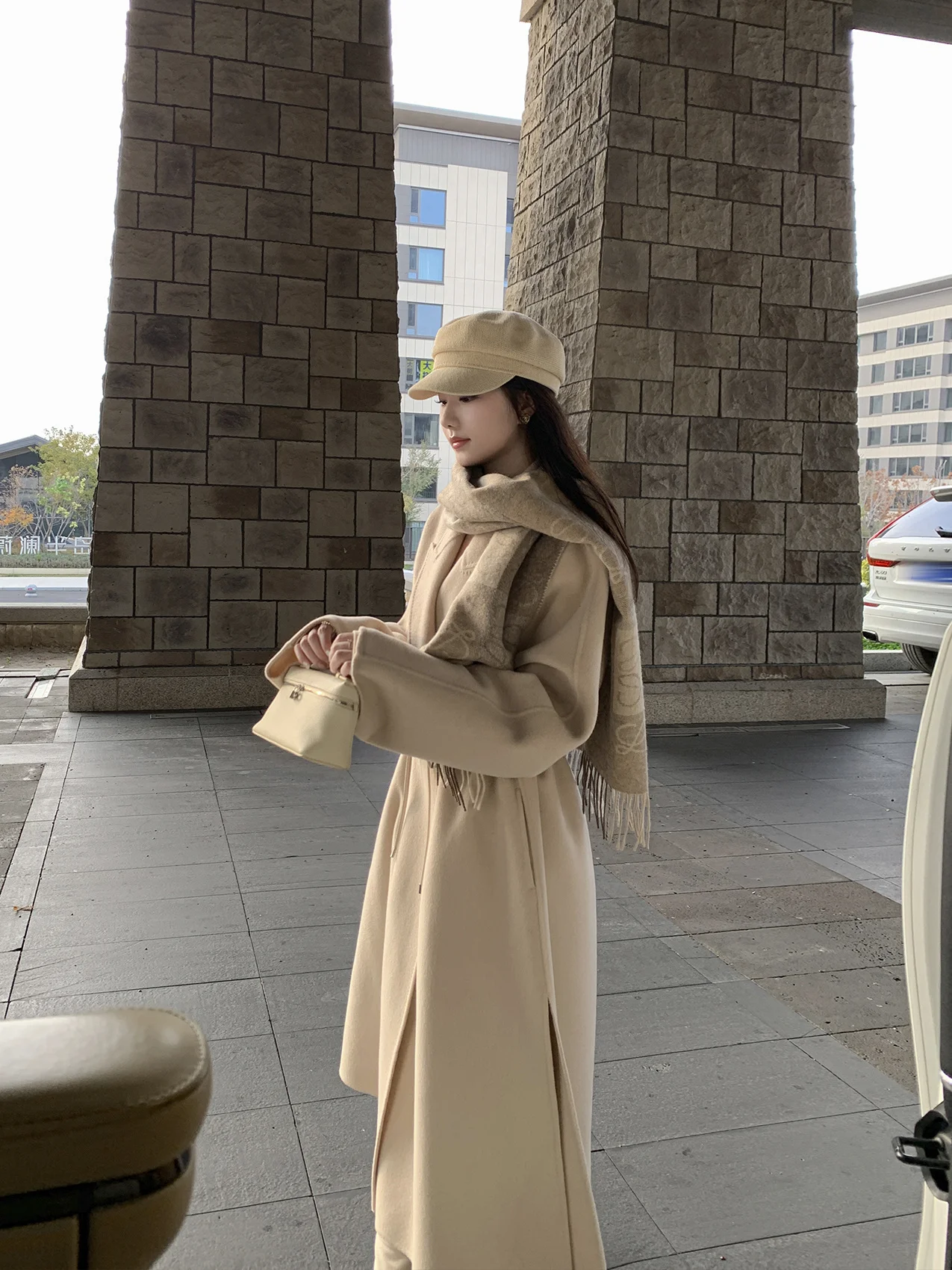 

Middletone Double-Sided Woolen Coat Long Women's Outerwear with Dstring Korean Sle Commute Faion Winter Collection