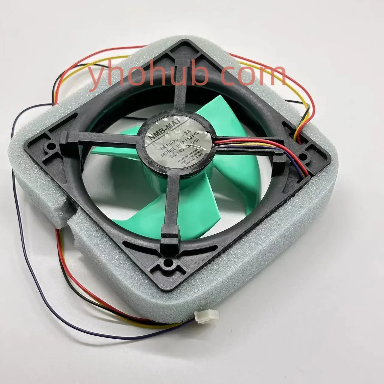 NMB-MAT FBA11J14V DC 14V 0.24A 113x113mm 4-Wire Server Cooling Fan