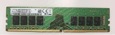 Para PC de escritorio 16G 2RX8 PC4-2400T-UB1-11 M378A2K43CB1-CRC 16GB