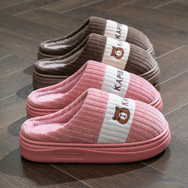 شباشب نسائية شتوية جديدة للمنزل الداخلي مضادة للانزلاق شباشب قطنية ناعمة من الأسفل للخريف والشتاء للمنزل