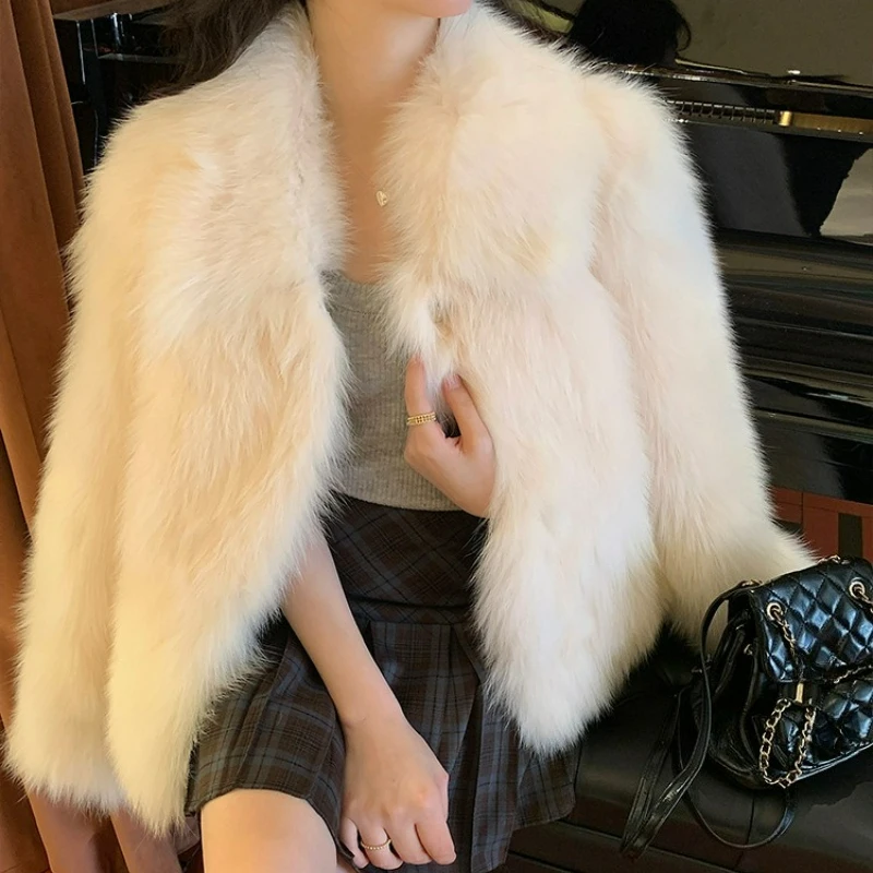 新ファッション社交界スタイル 海寧産フォックスファーコート 2026年冬 レディースファー ジャケット 厚手襟付き 小柄な女性向けベストセラー