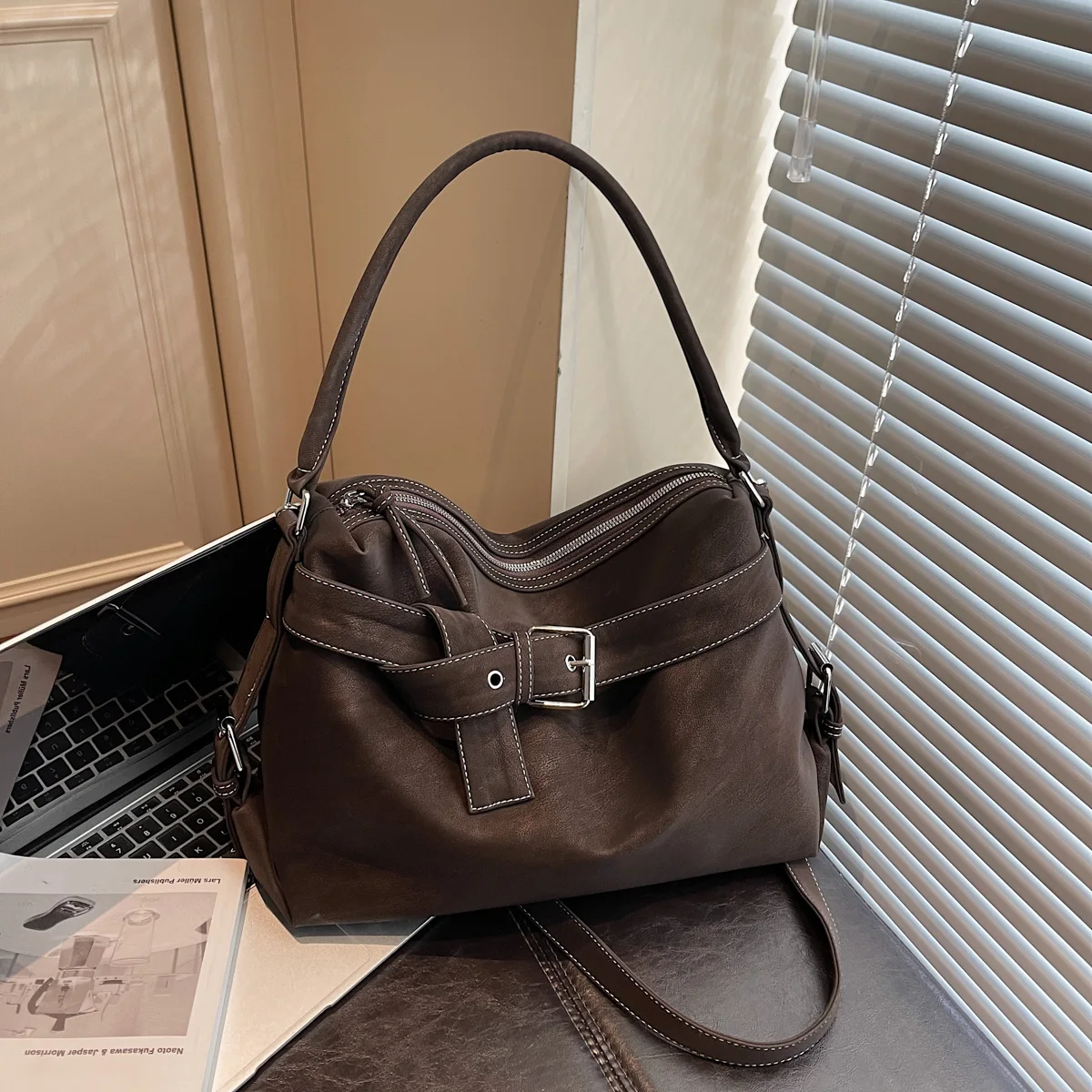 

Vintage Suede Hobo Bag - 2025 New Trend Korean Fashion Women's Shoulder Crossbody Handbag with Buckle Design for Autumn Winter