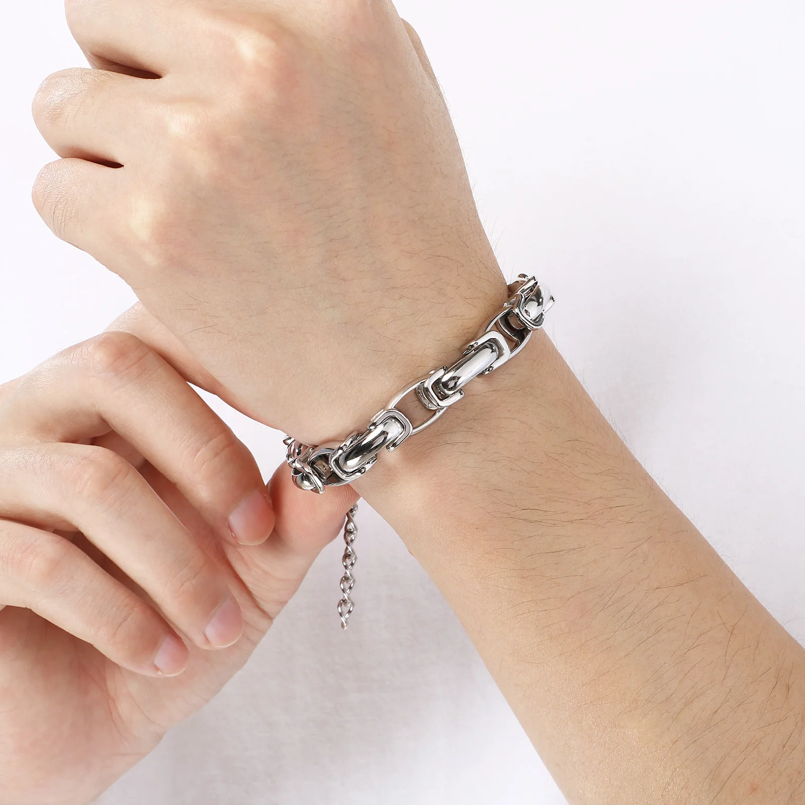 Fongten Creative Stainless Steel Imperial Chain Trendy Men Bracelets Minimalist Style Everyday Accessories Fashion Jewelry Gifts