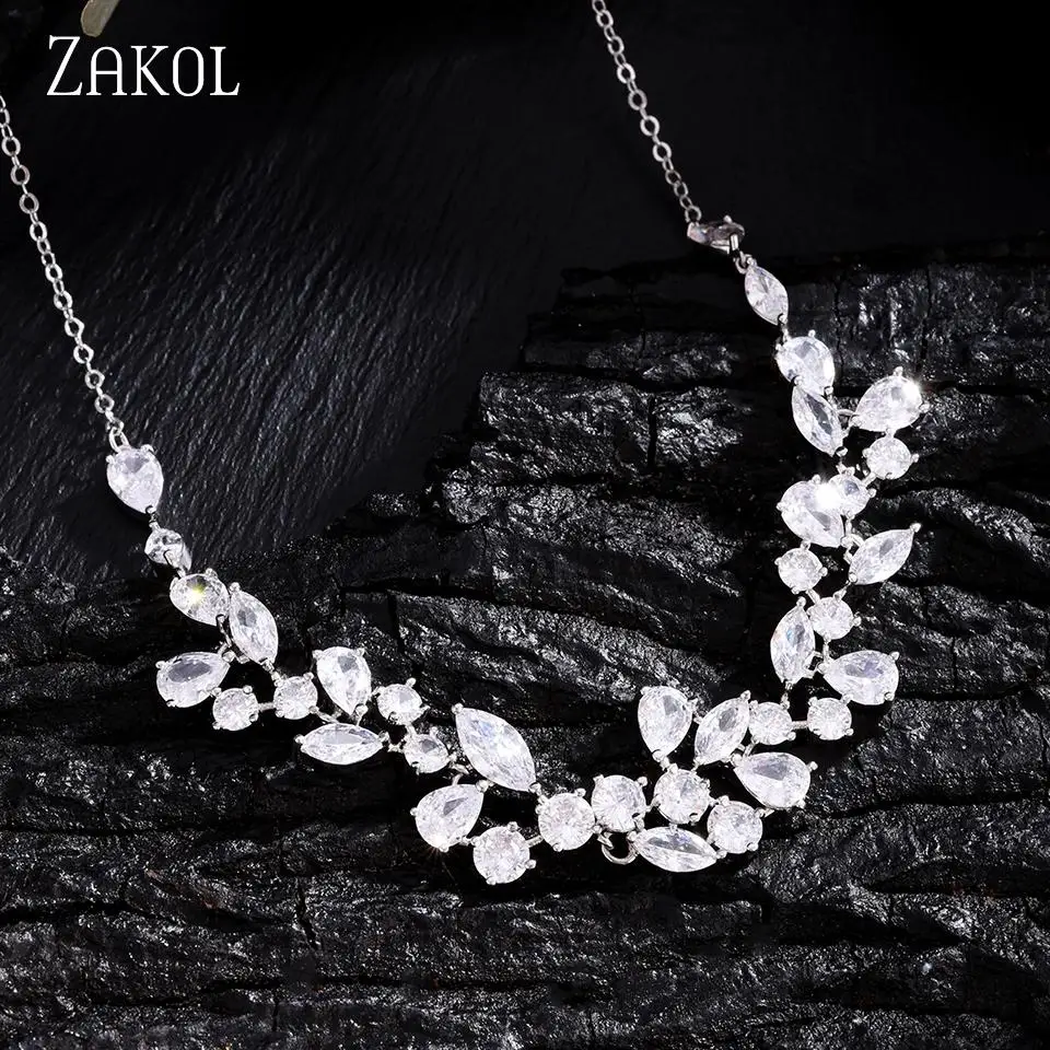 ZAKOL Exquisite Fashion Leaf Shape Micro-set Zircon Pendant Necklace For Women Simple Temperament Bridal Wedding Party Jewelry
