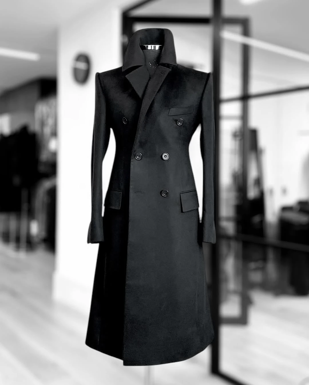 Fashion Woolen Blend Coat Men Black Over Jacket Overcoat Double Breasted Long Plus Size Warm Formal Business Costume Customized