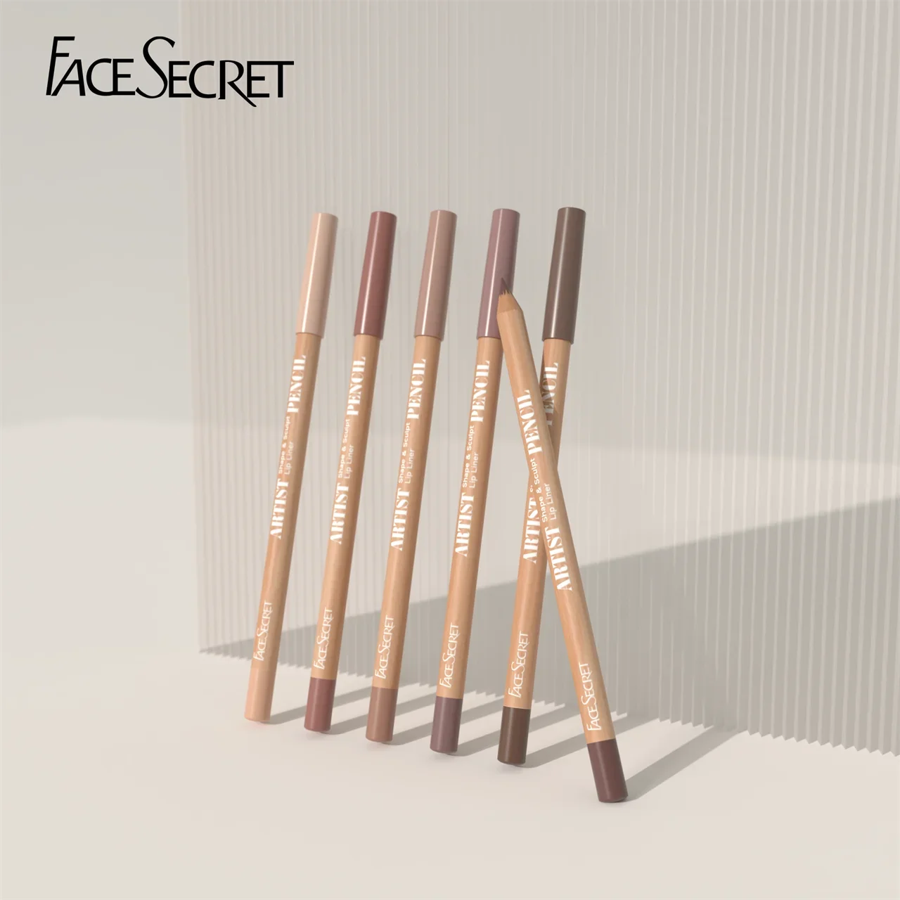 Lápis Face Secret 18 ColorLip Liner, preciso com textura super macia e misturável, fosco e macio