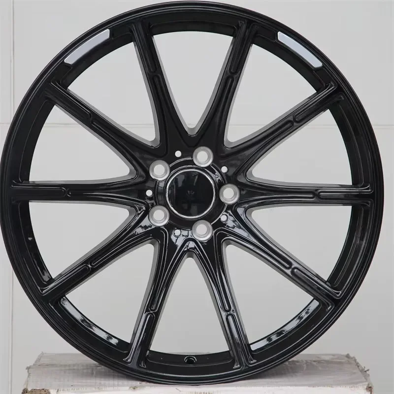 wheel hub Forged casting wheel hub Five holes 17, 18, 19, 20, 21, 22 inches Wholesale by manufacturers