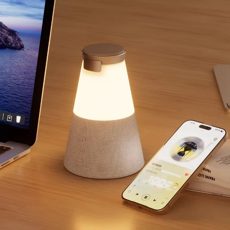 3-in-1 faltbarer Handyhalter, kabelloses Ladegerät, verstellbarer Nachtlicht-Lautsprecher, Handy-Uhr, tragbarer Trend