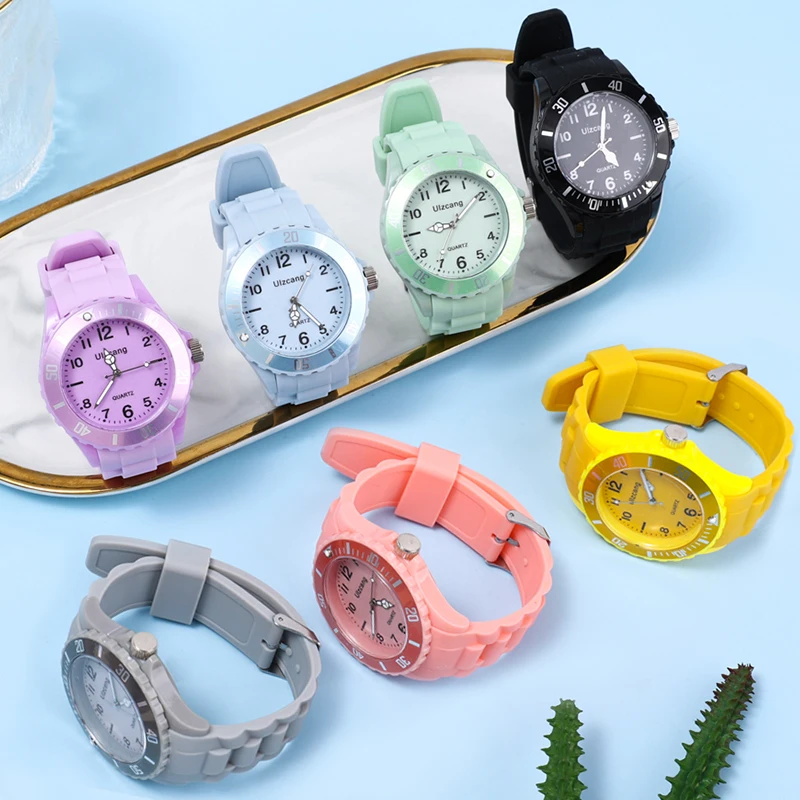 Luxury Womn Men Quartz Watch Casual Candy Silicone Digital Sport Watches Electronic Clock Couple Wristwatch Girl Clock relogios