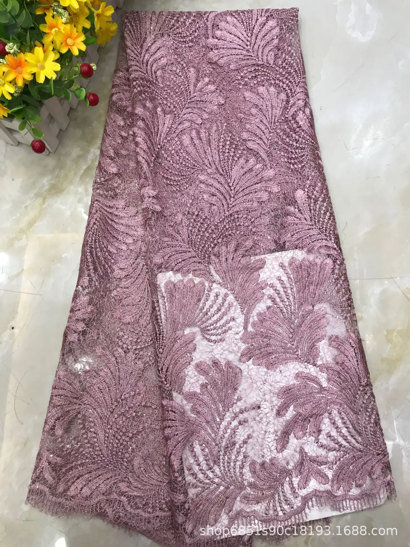 

African Lace Fabric High Quality 2025 Embroidered Mesh Nigerian Sequins Lace Fabric 1 Yards Wedding Gowns Clothing Accessories