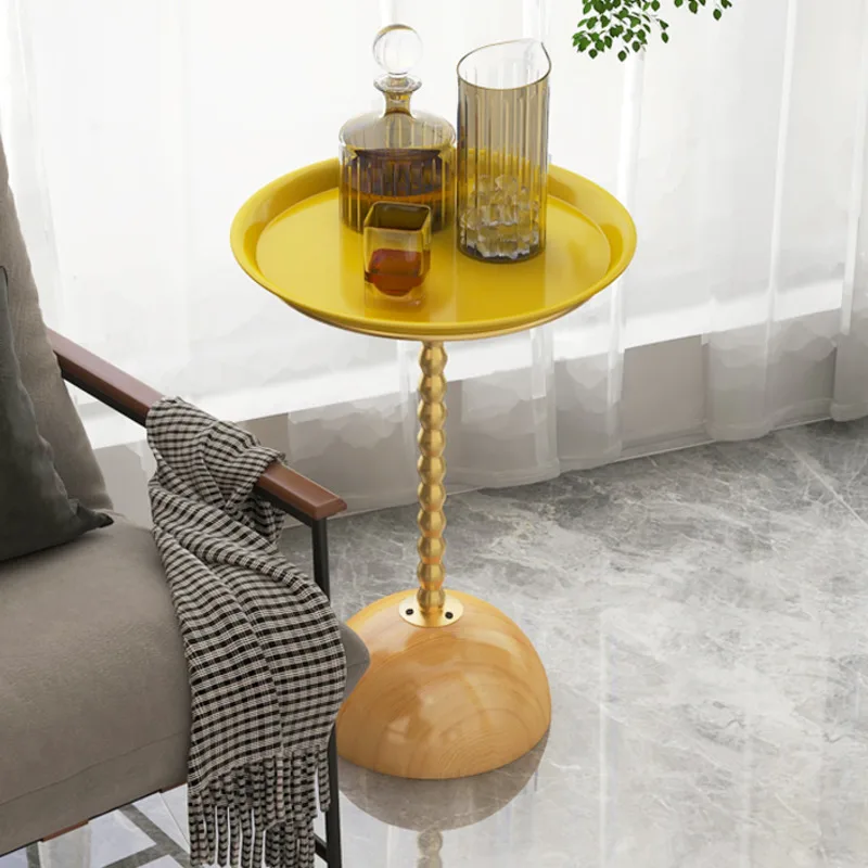 Scandinavian Artistic Beverage Desk Streamlined Modern Family Area Couch Platform Circular Metal Balcony Balcony Table