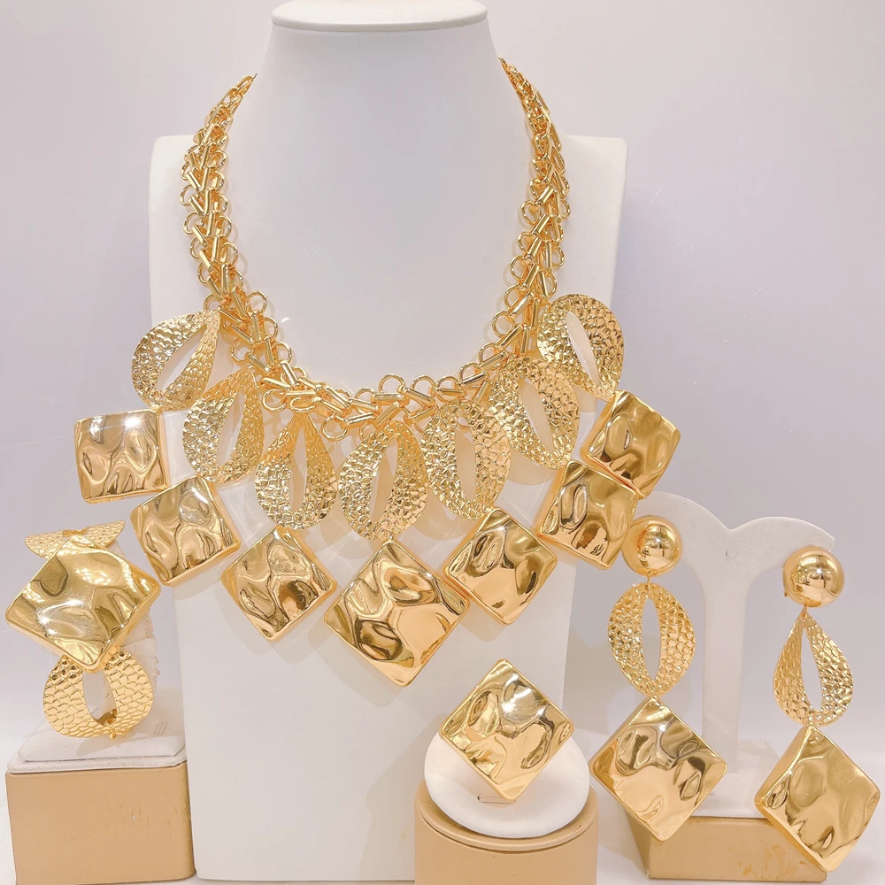 

Yulaili Women Gold Plated Geometric Shape Fashion Jewelry Set With Necklace Earrings Bracelet for Elegant Adornment HK029622