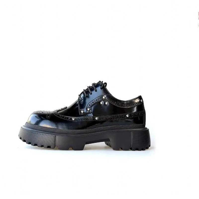 Handmade Black Platform Shoes Men Rivets Carved Brogue Shoe Genuine Leather Man Wedding Dress Shoes